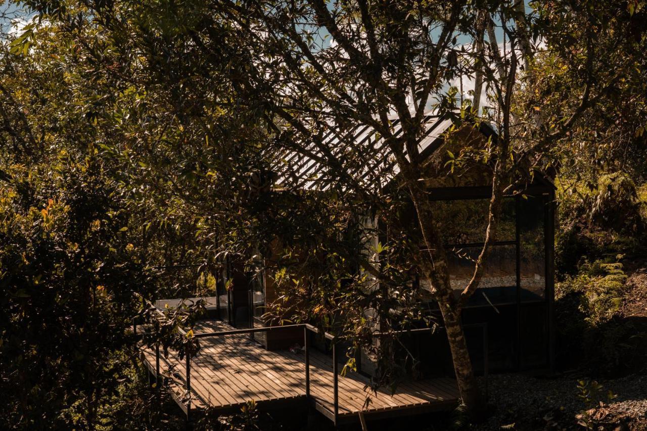 The Boato Hotel Guatapé Eksteriør bilde The house of the writer in the village of Klyazma