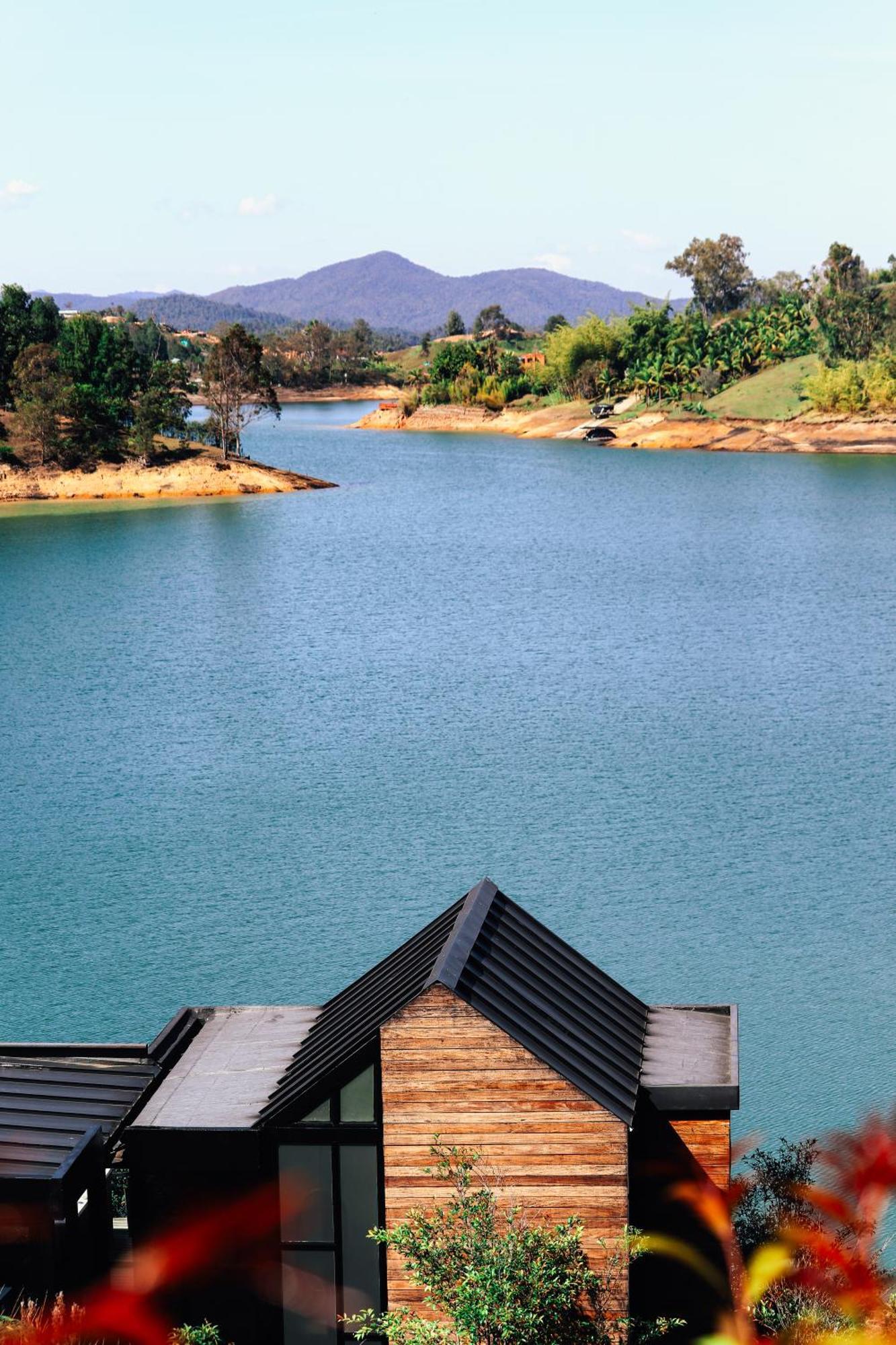 The Boato Hotel Guatapé Eksteriør bilde The reservoir